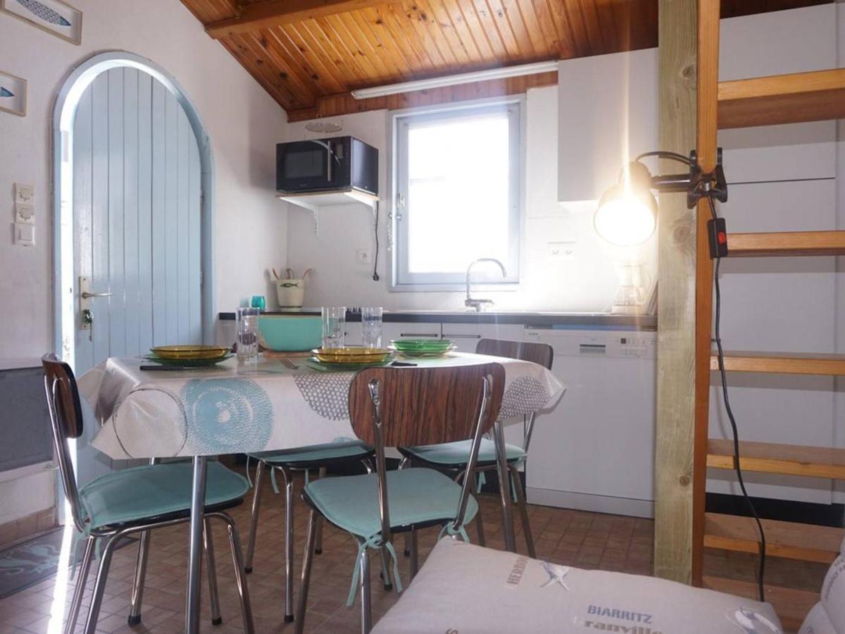 Studio Mezzanine A 200M Du Port Et De La Plage, Cour Privative, Parfait Pour 3 Personnes - Fr-1-224B-564 Noirmoutier-en-l'Ile Exteriör bild
